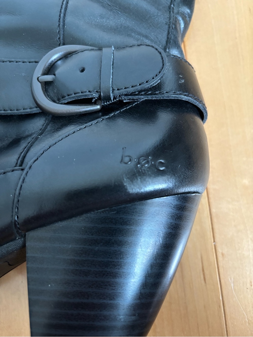 boc Black Leather Mid-Calf Heeled Boots with Buckle Straps - Size 9 - Picture 6 of 6